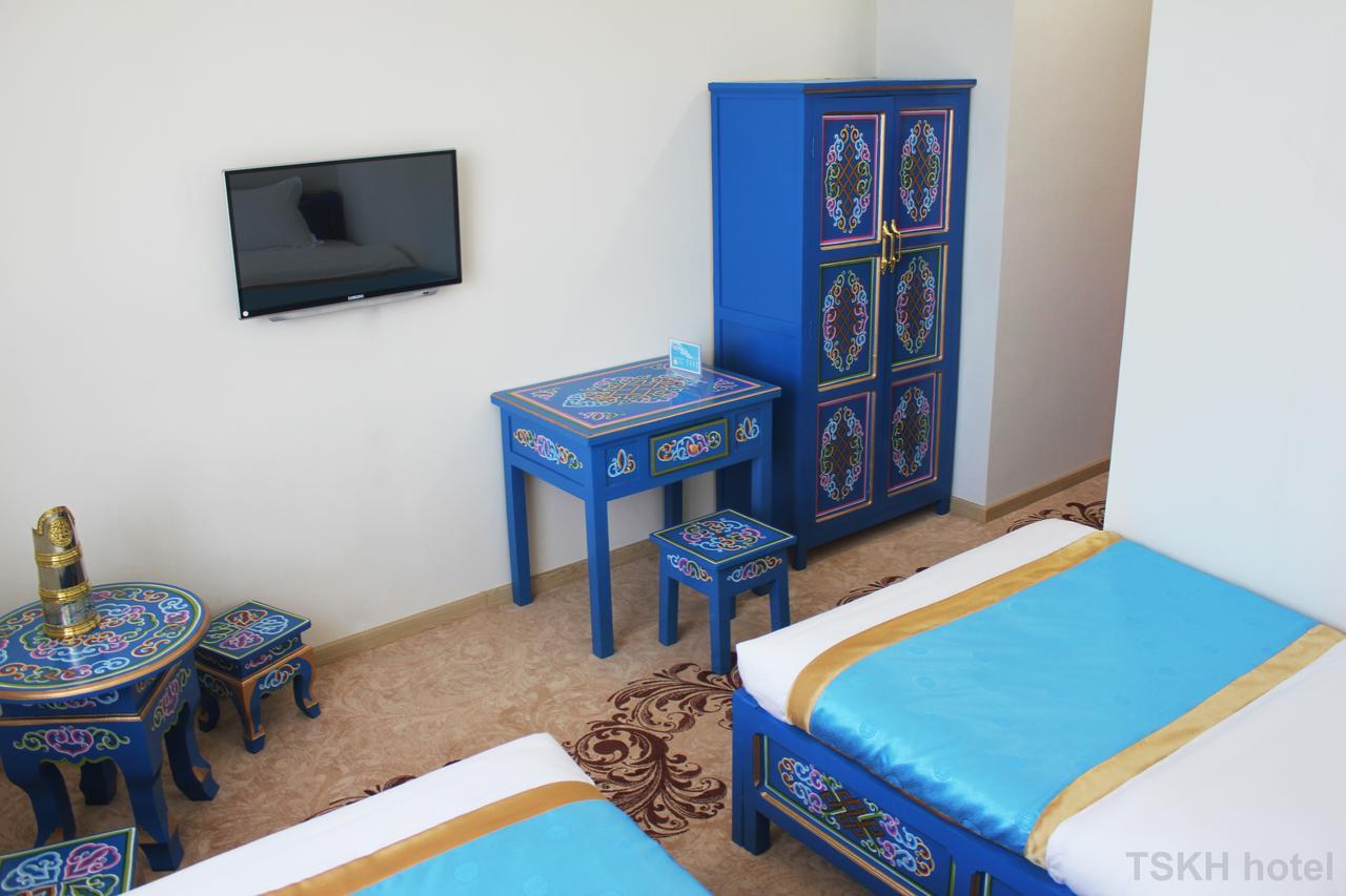 Tsetsen Khangai Hotel Oelan-bator Buitenkant foto